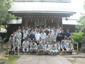 地域清掃ボランティアを実施しました